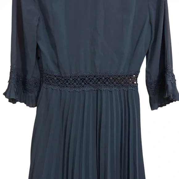 NWT ASOS DESIGN Lace Insert Pleated Midi Dress With Floral Embroidery - Size 6 - Picture 11 of 15